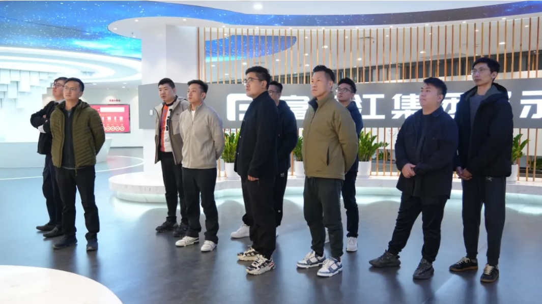 商丘市新北区春江街路青年企业家商会会长冷海峰一行到访百乐博blb环保